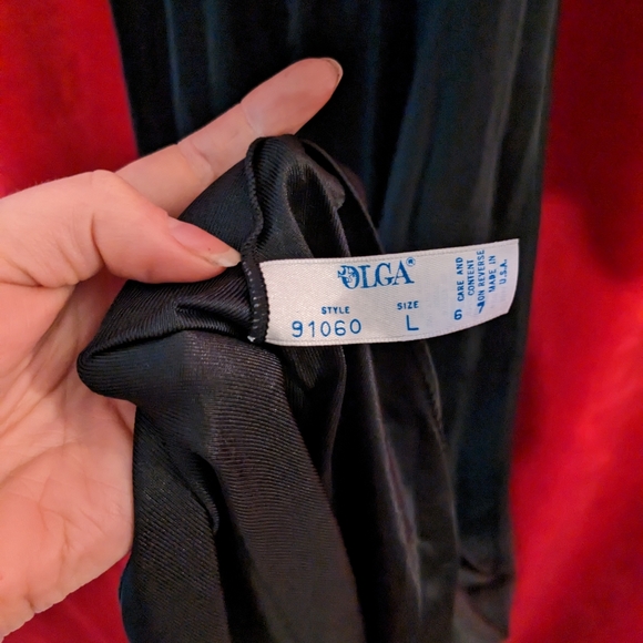 Vintage Olga Black Lace Nightgown - Picture 6 of 11